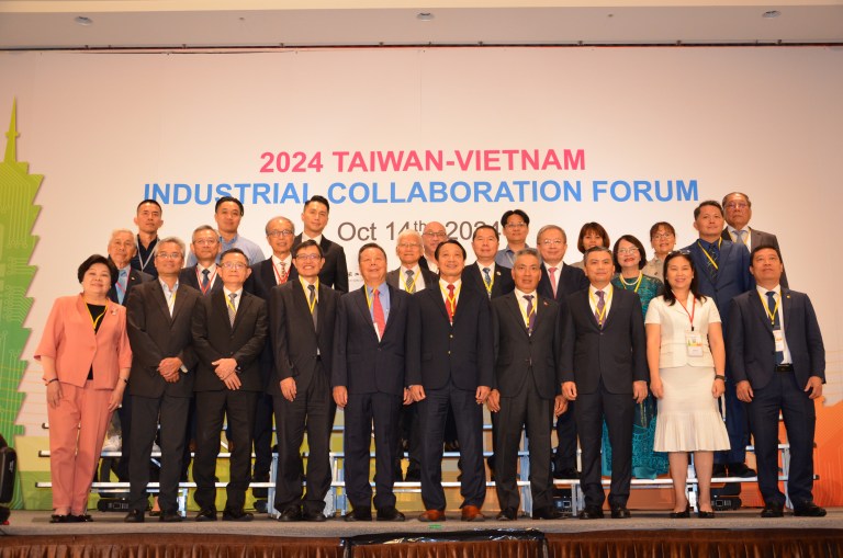  思納捷科技與越南FPT IS簽署MOU，攜手推動碳減量與綠色轉型